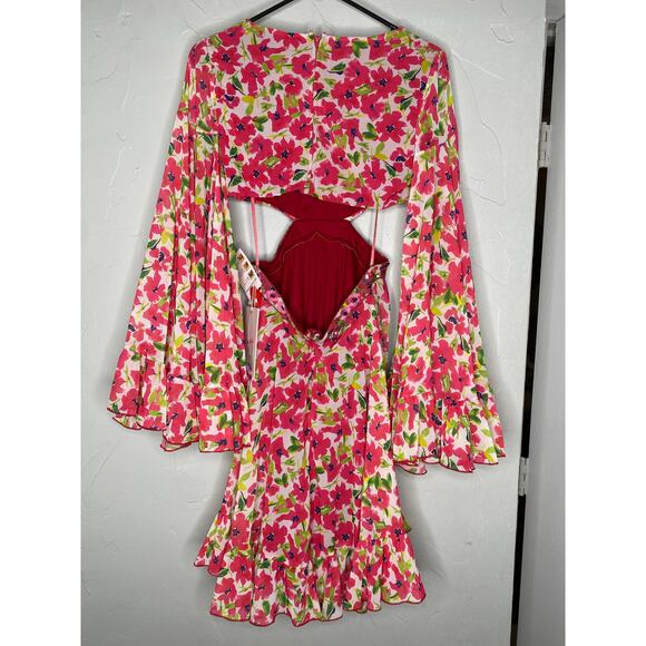 Mac Duggal Floral Cut Out V Neck Bell Sleeve
Mini Dress - Picture 9 of 9
